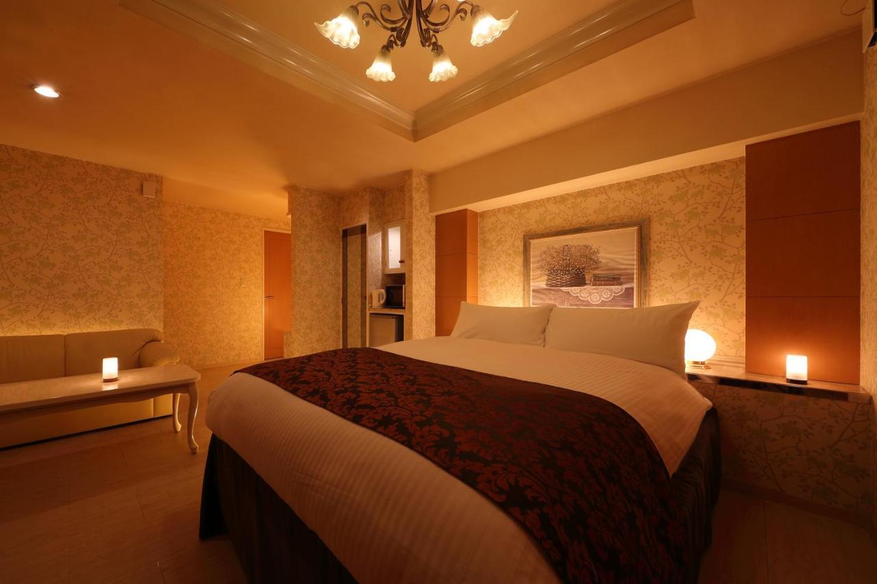 Love hotel Fine Olive Yamashina (adults Only)