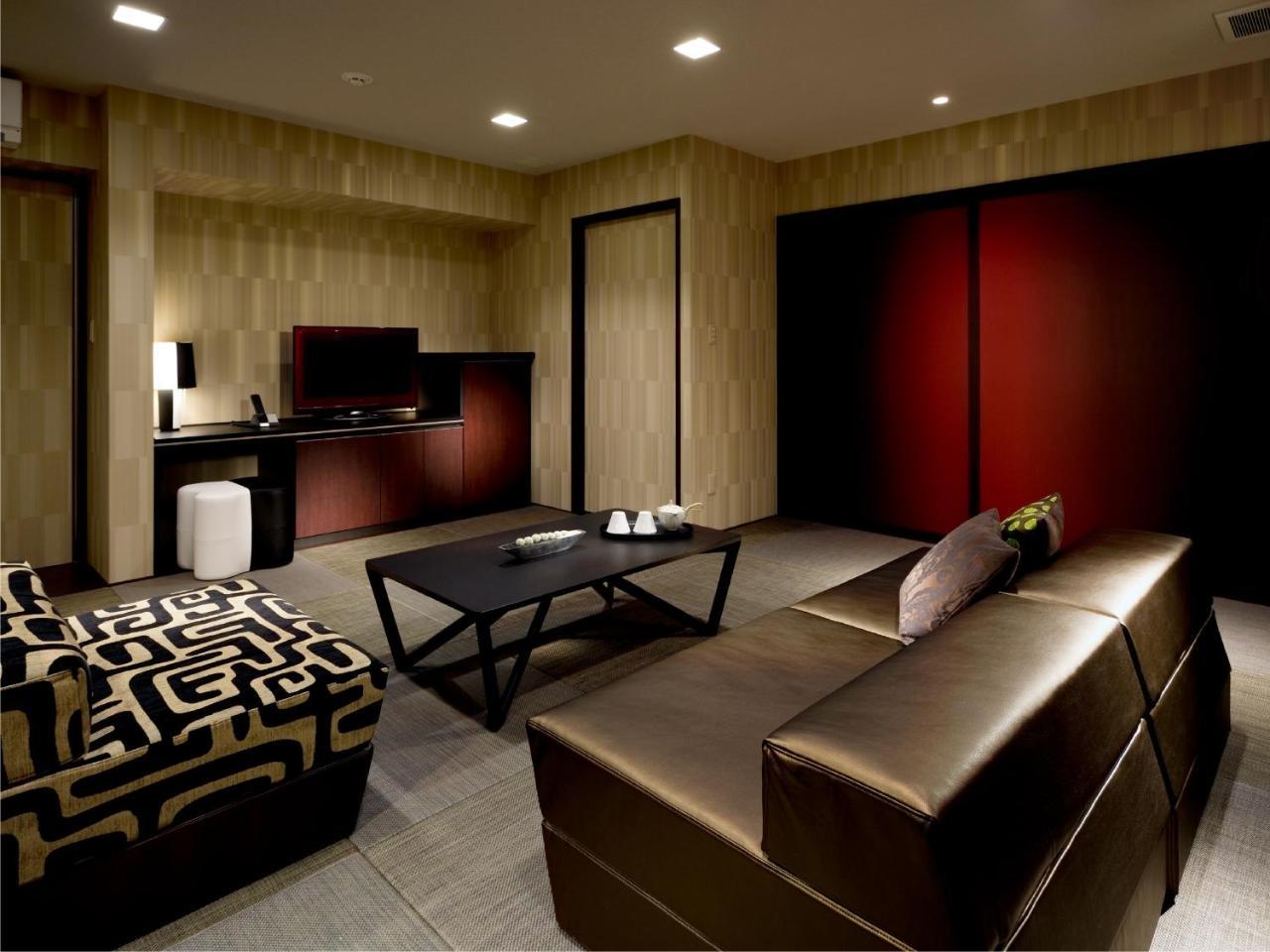 Hotel Village 3*