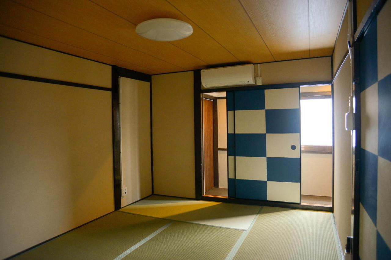 Nishioji Fukuro 西大路梟 *
