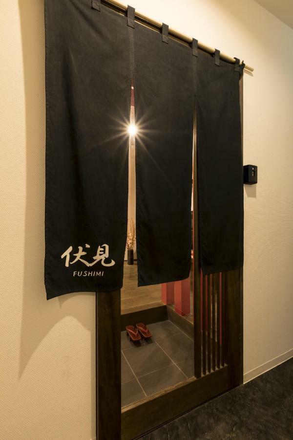 Raku Guest house *