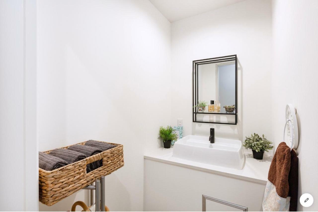 Guest house 8q Gojo Suites