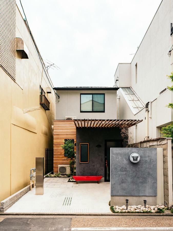 Kamon Fushimi * Kyoto