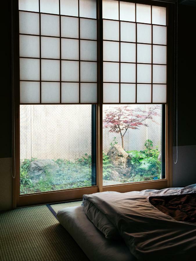 Kamon Fushimi *
