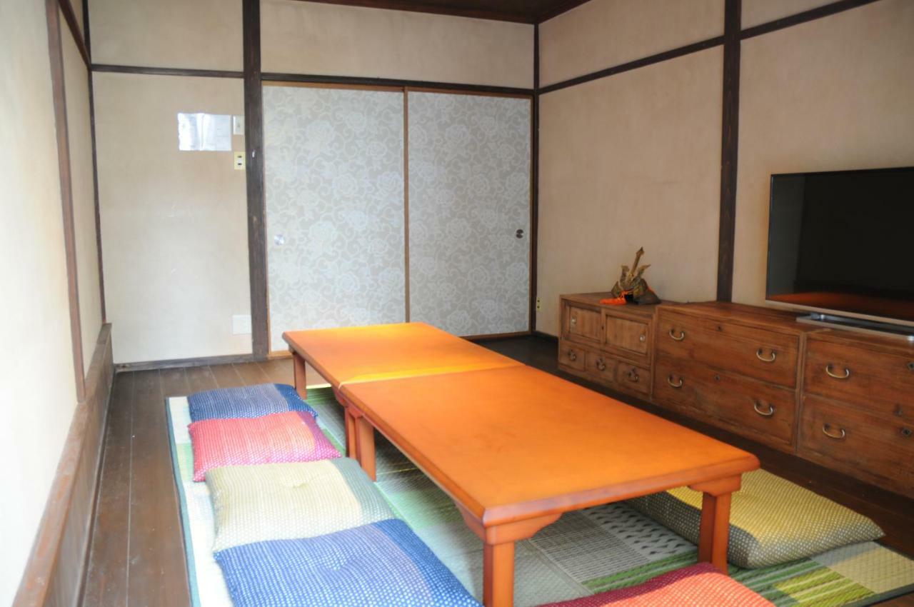 Guest house Pangea Nijo 2*