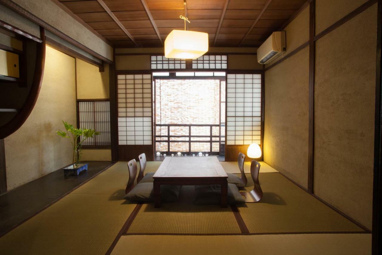 Tsukiya