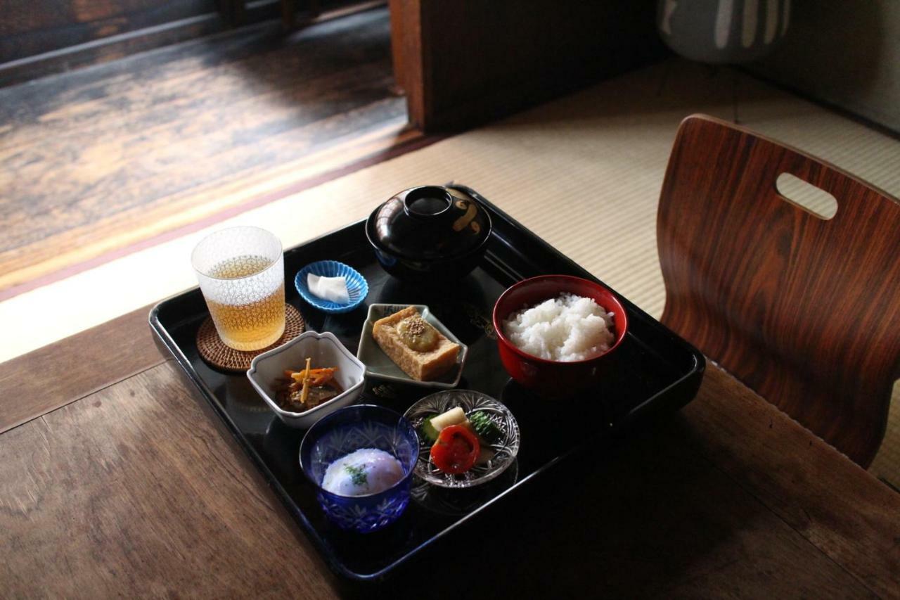 Tsukiya Bed & Breakfast 2*