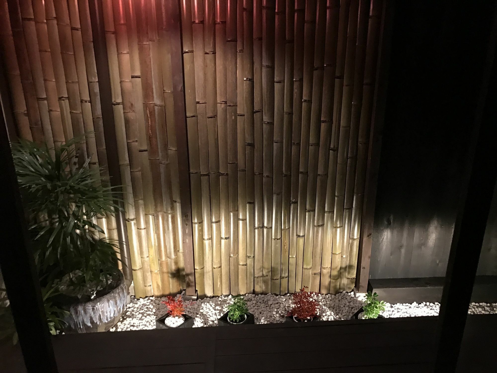 Yumeji Nishijin Apartment *