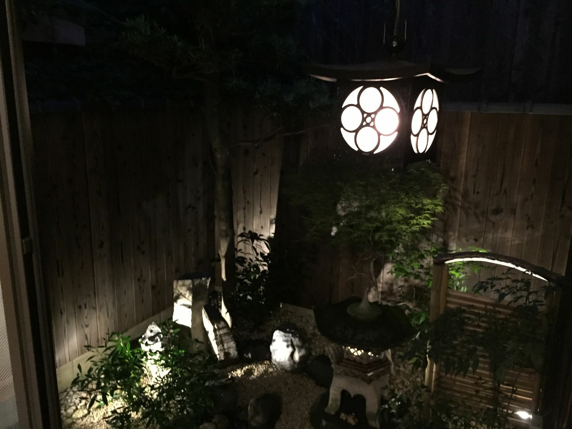 Kyoisuke Mukadeyacho * Kyoto