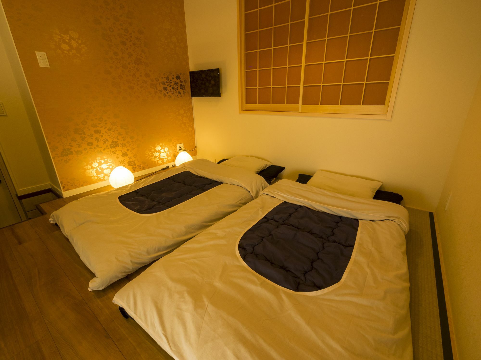 Coto Shijoomiya 1