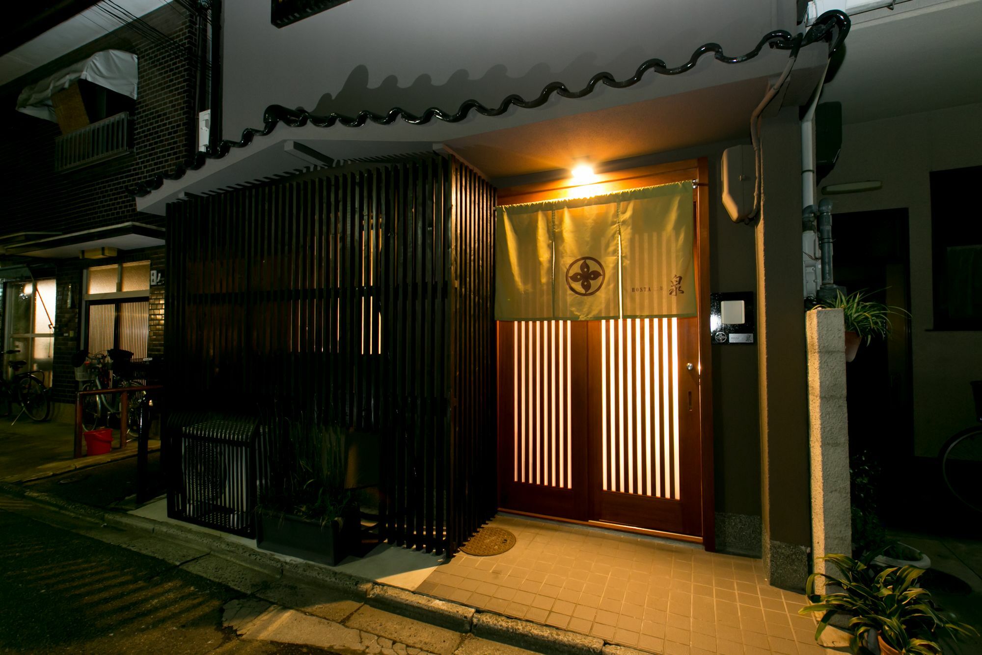 Hosta Nijo Sen *
