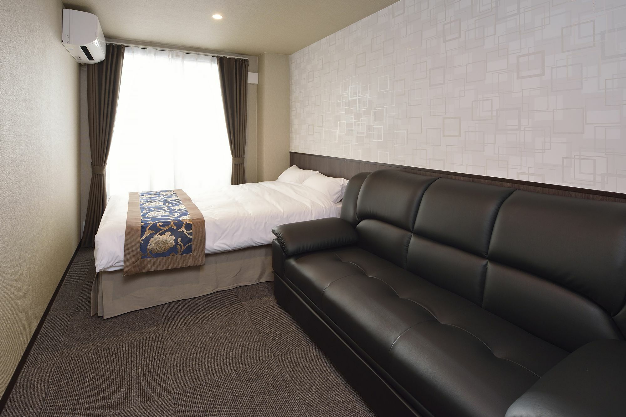 Hotel Uu 3*