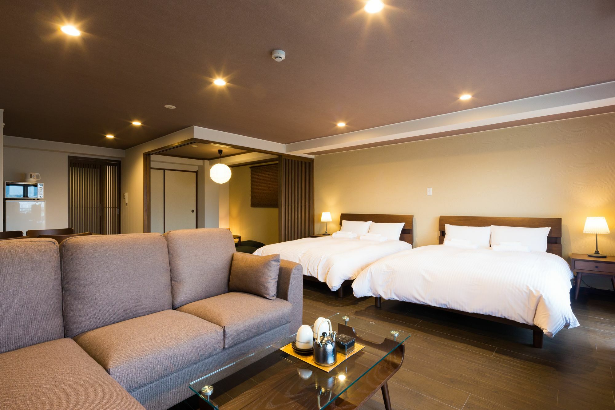 Riverview House Kyoraku Aparthotel