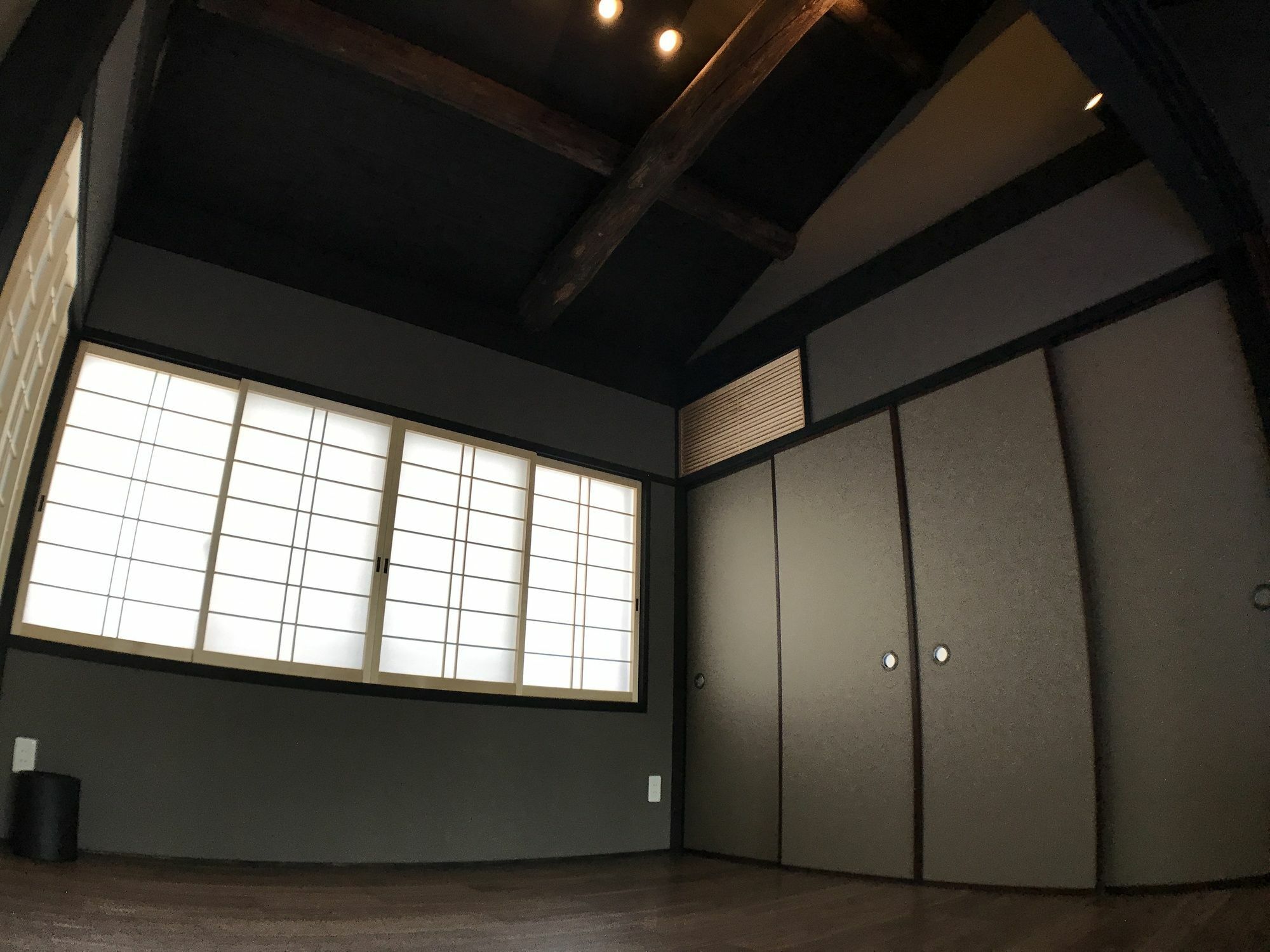 Reikaku Yasaka *