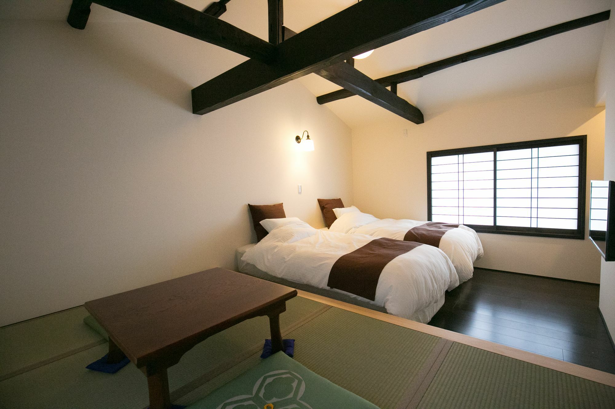 Nijo Yu-rakukan Apartment Kyoto