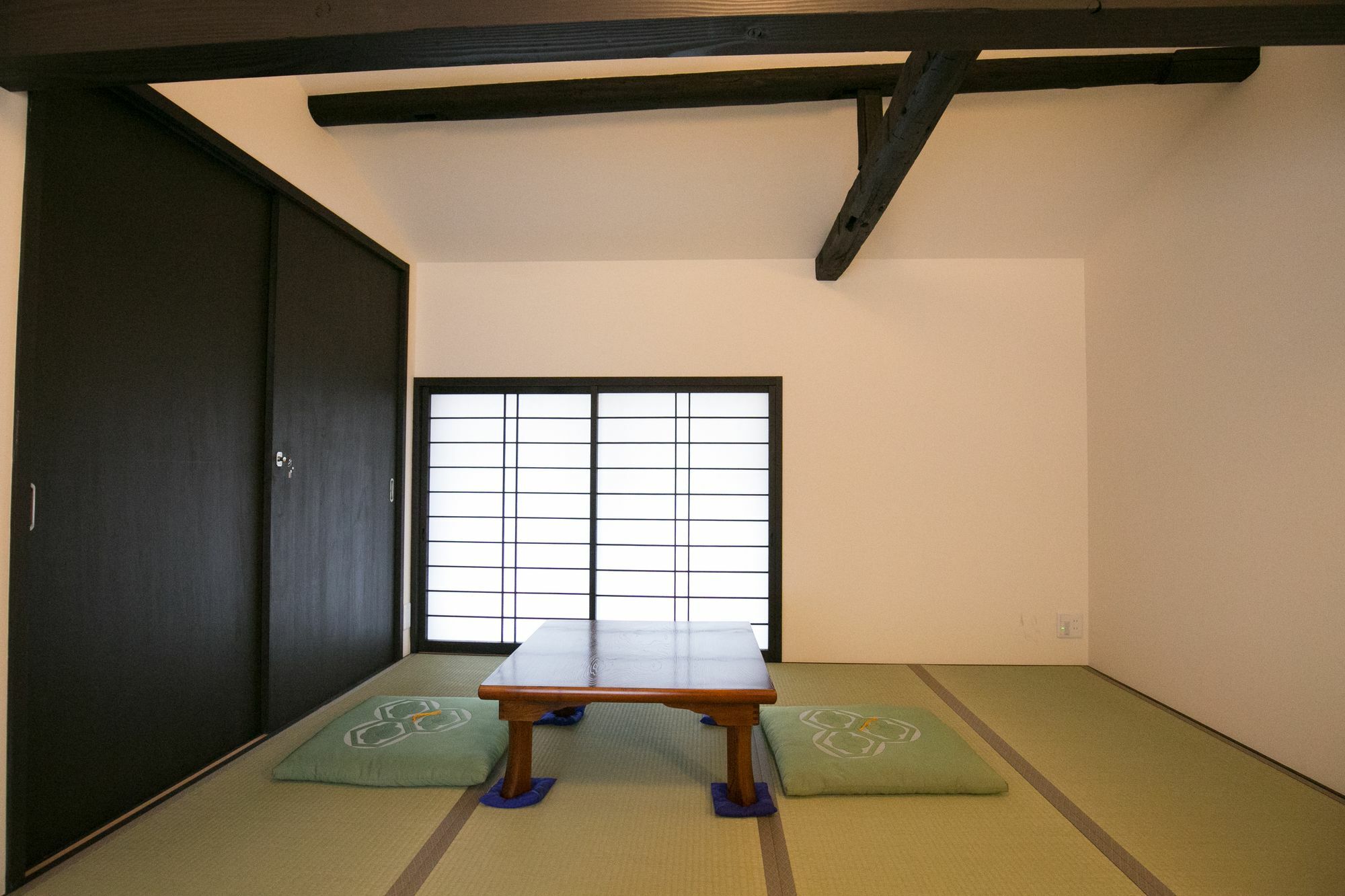 Nijo Yu-rakukan Kyoto