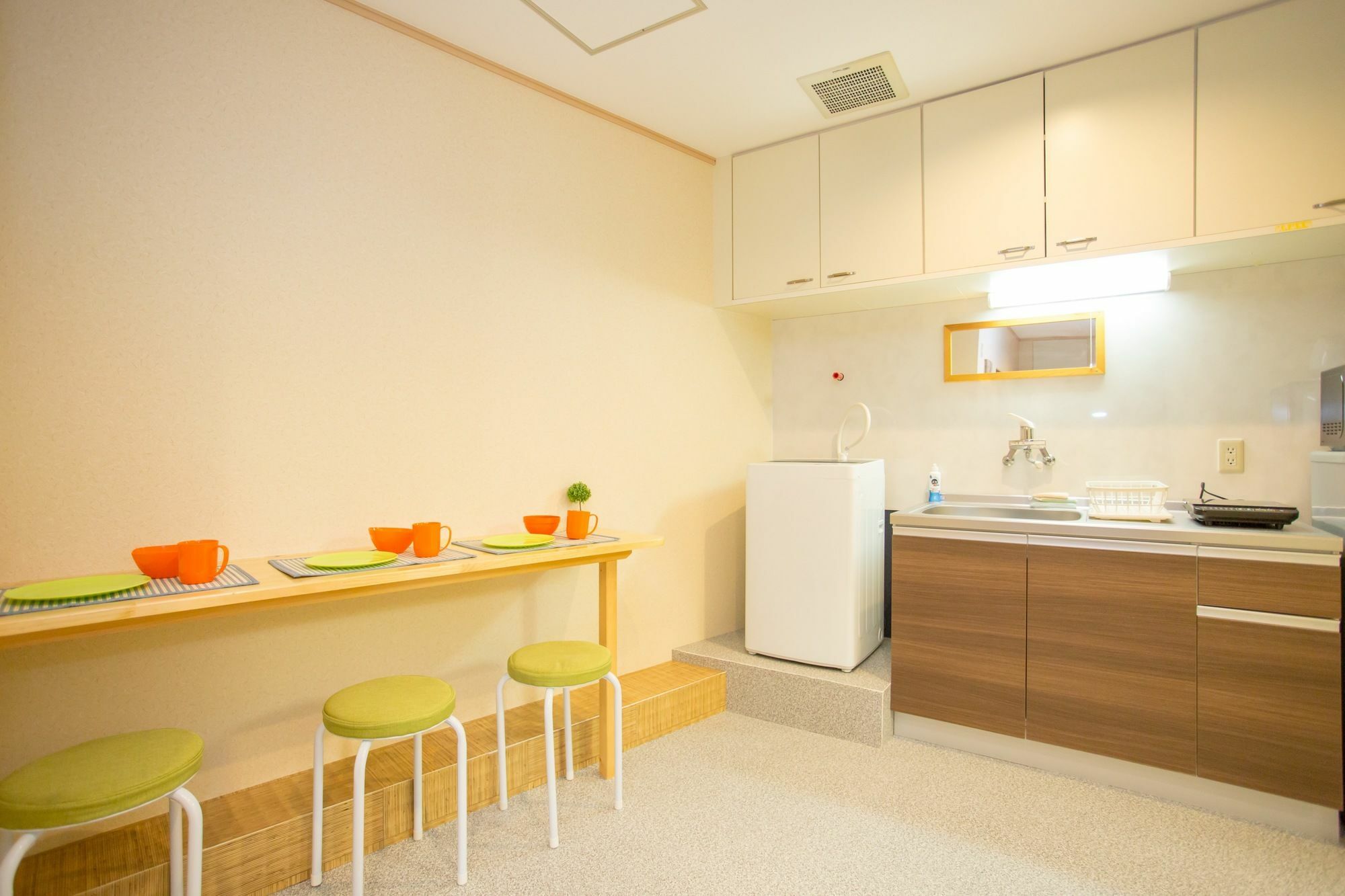 Apapane Nijo Guest house