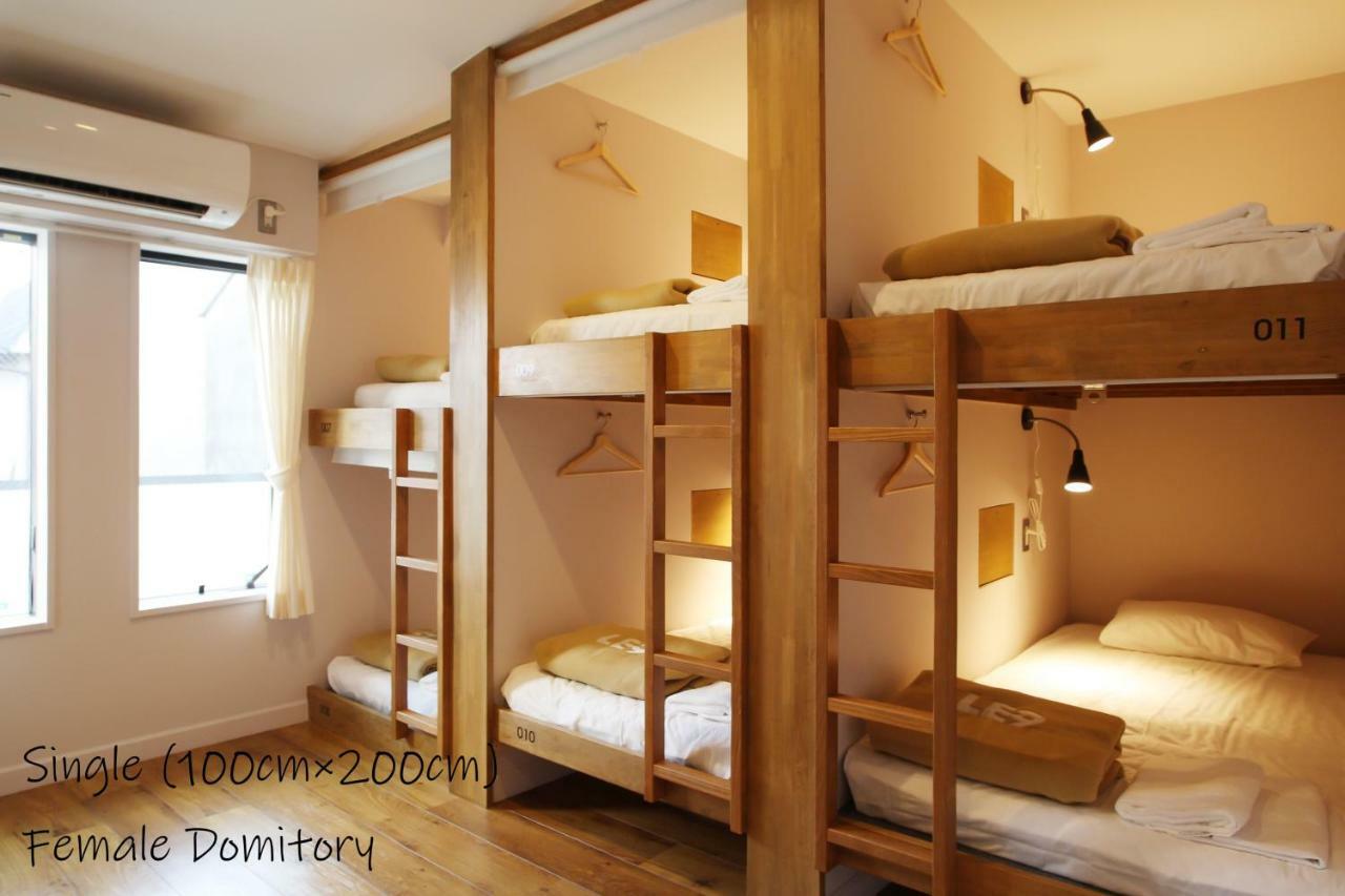 Hostel The Lower East Nine