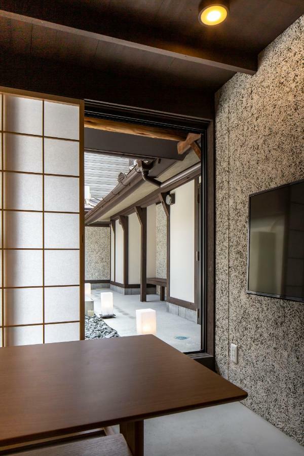 Kou Nishijin Apartment