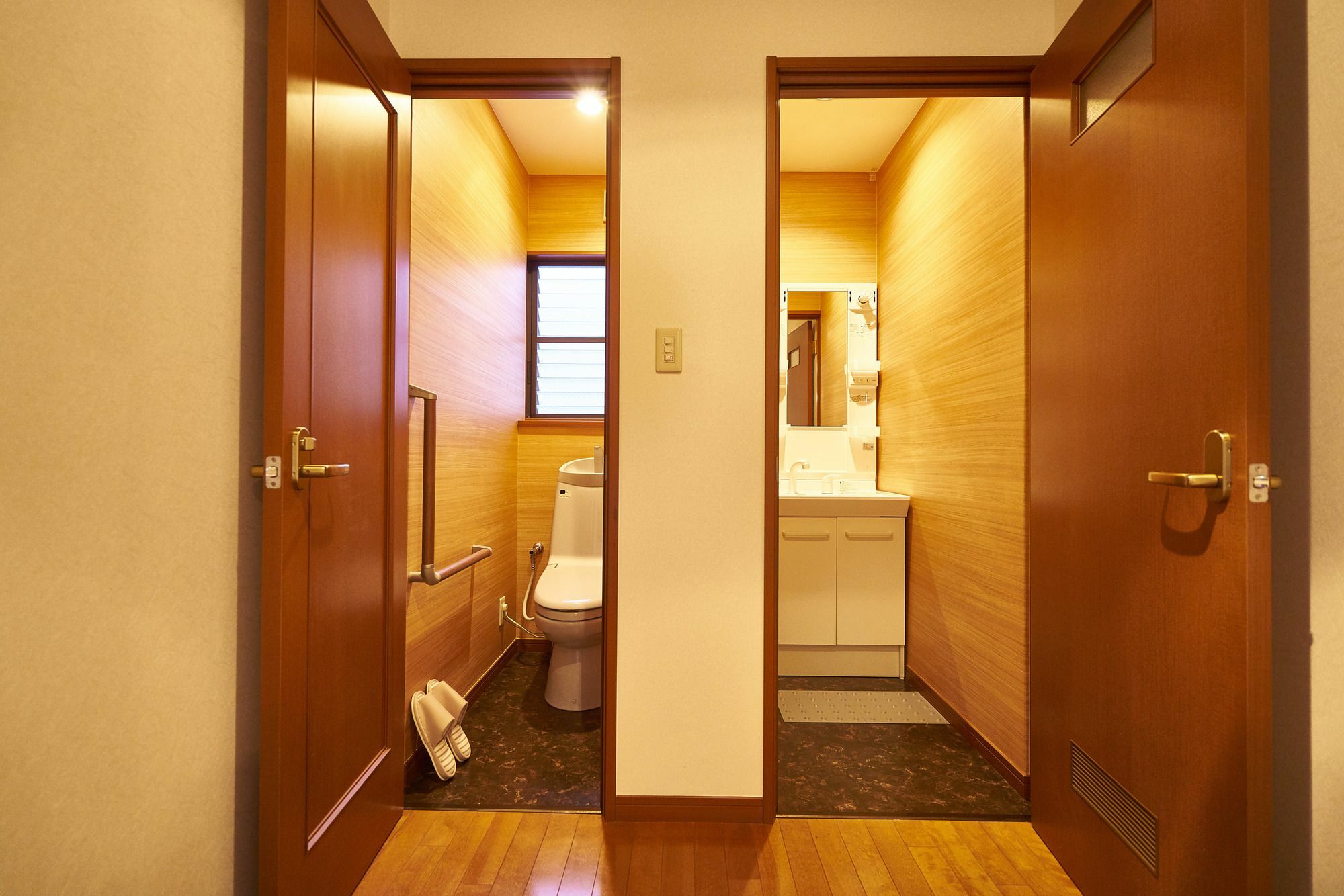 Guest house Nijo Fukuro-tei *