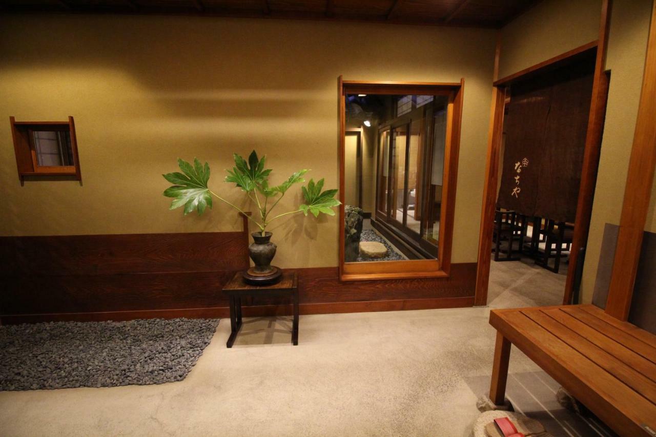 Nachiya Villa *