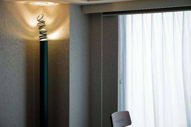 The General Takatsuji Tominokoji Hotel 4*