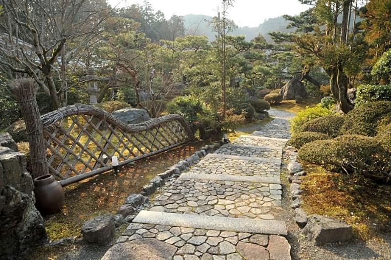 Ryokan Yamazaki 3*