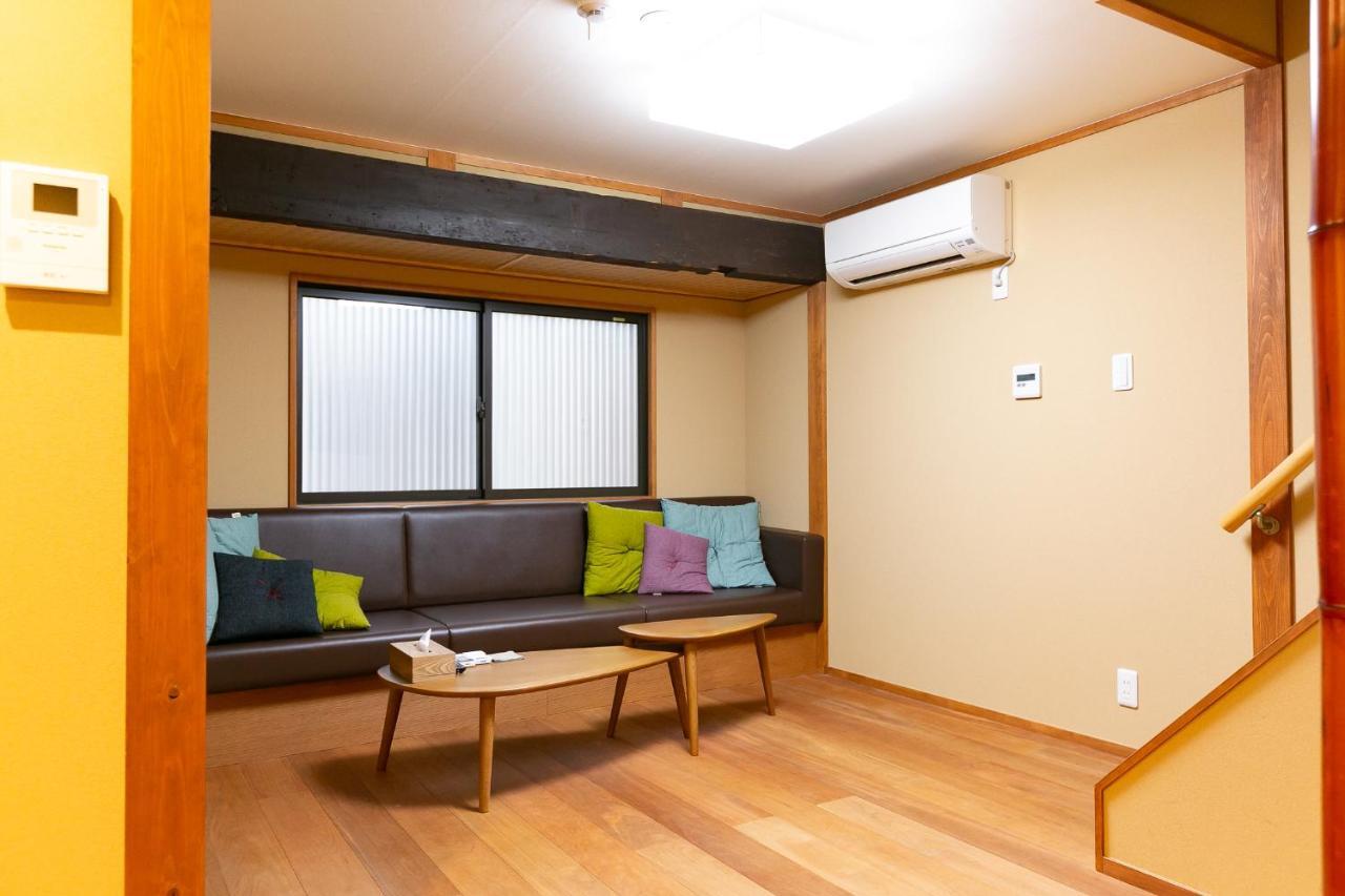Villa Mokuren Traditional Boutique Townhouse