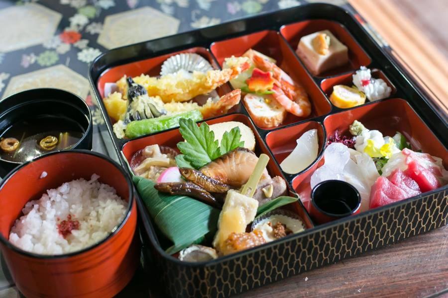 Naokonoza Bettei Fuyacho Kyoto