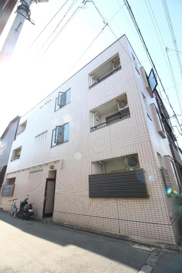 Frere Shichijo Apartment
