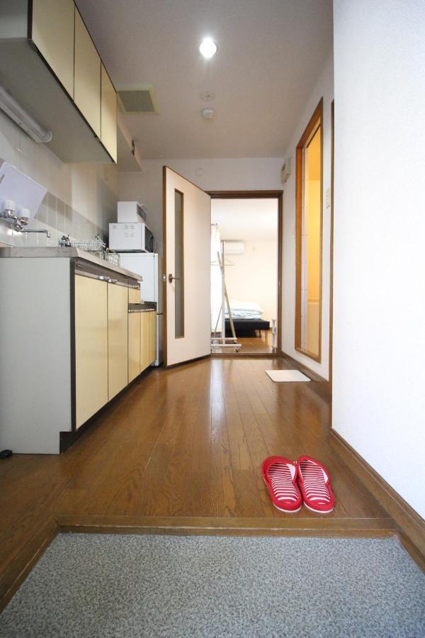Frere Shichijo Apartment *