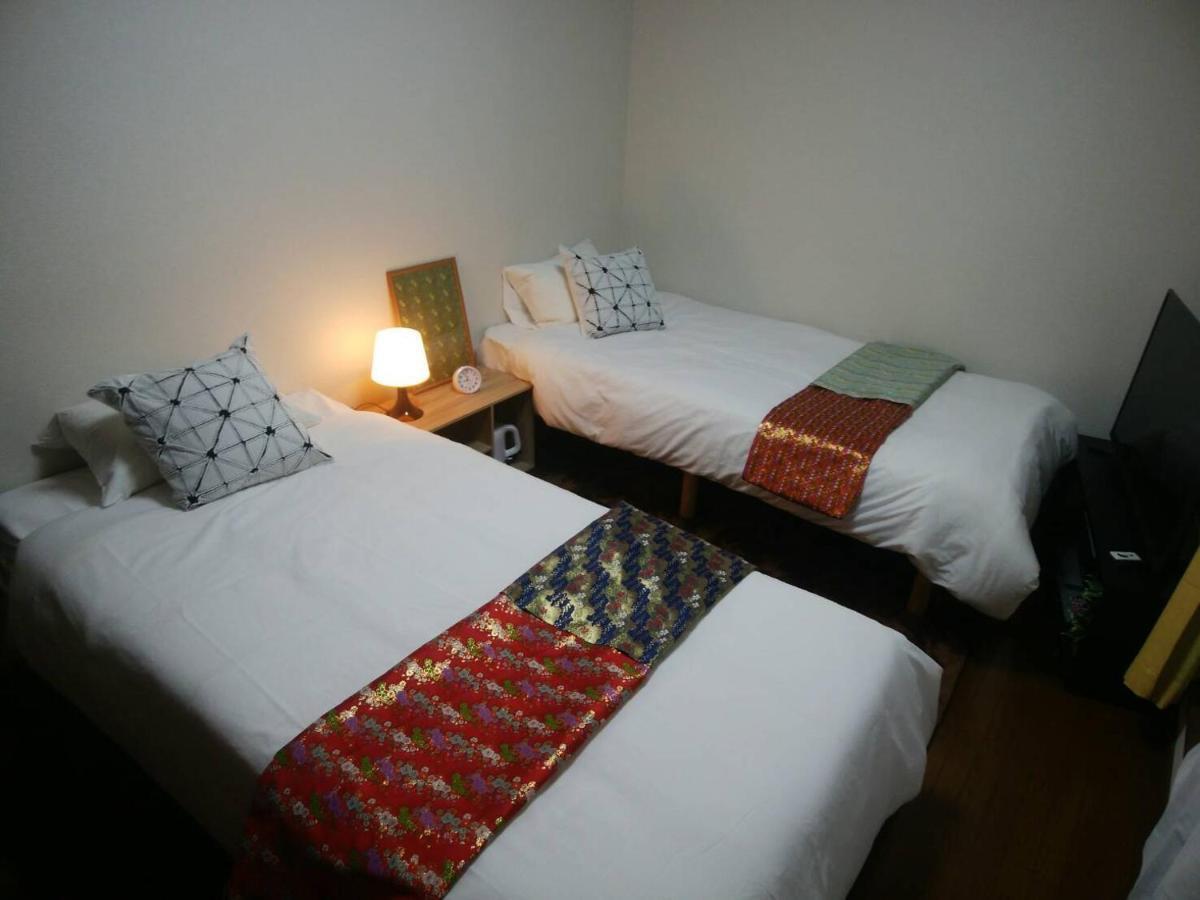 Shima Apartment *