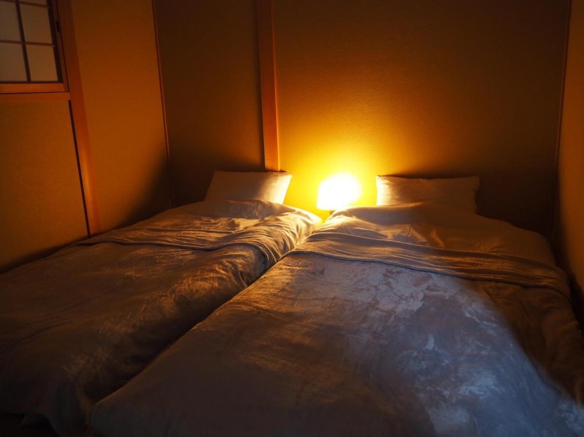 Shima Apartment *