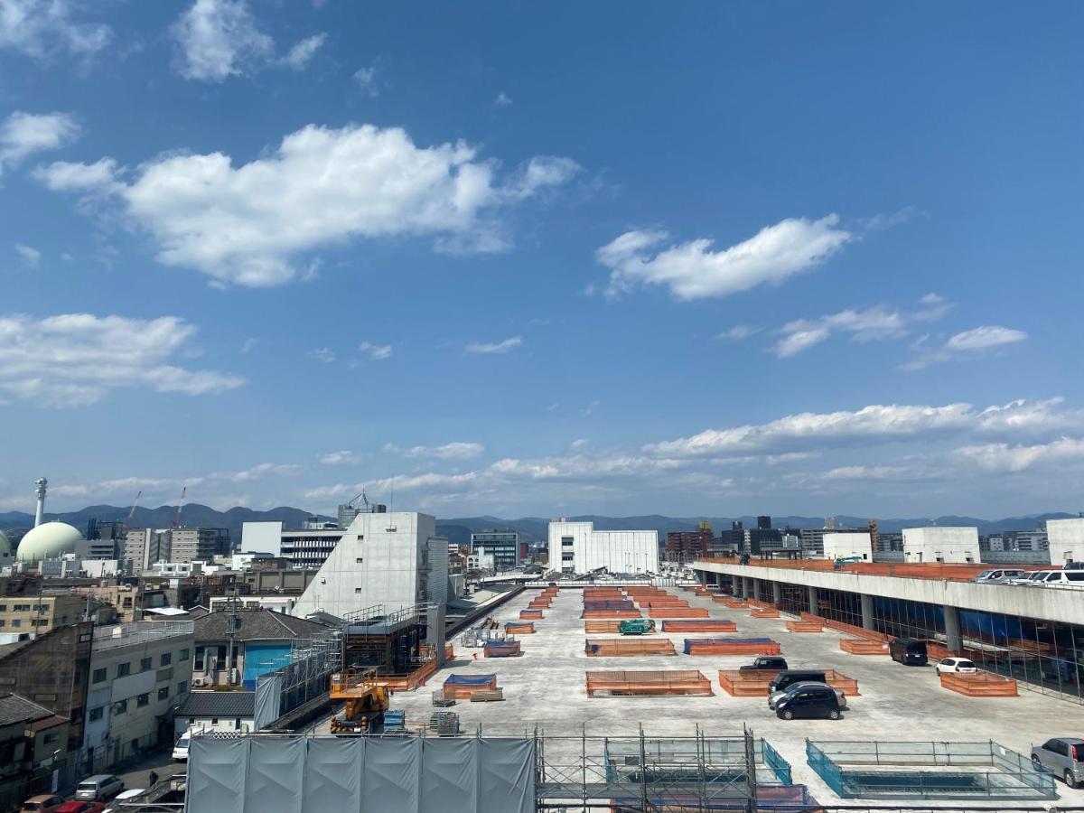 Emion Hotel