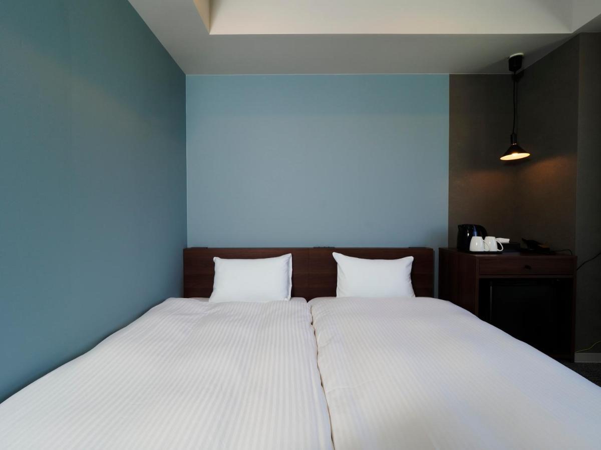 Hotel The Box 3*