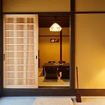 Miro Matsubara Takasegawa Tei North Kan