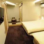 Hiz Hotel Kyoto-Nijo Castle