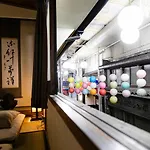 Oki\'S Inn