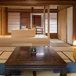 Nazuna Kyoto Nijo-Jo