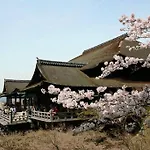 Higashi Matsuyacho West