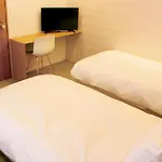 Resi Stay Hachi Inn