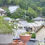 Guest House Hennka Kyoto