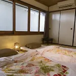 Guesthouse Oki\'S Inn - Hostel