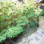 Hibi Kitano