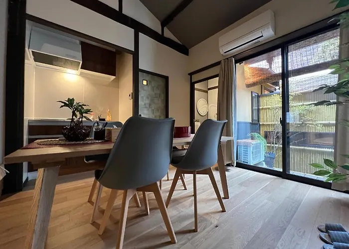至の宿-京都南 Traditional Machiya Guesthouse