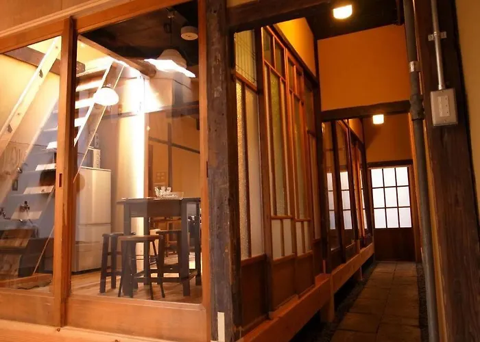 Higashi Matsuyacho West