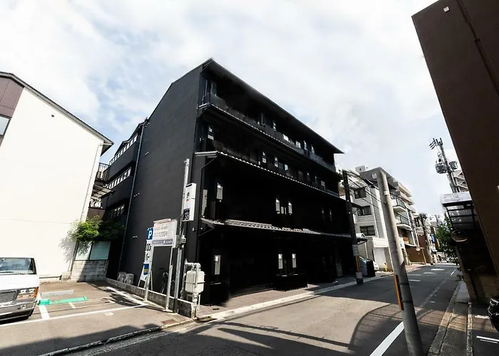 Oyo Japan Hotels Gojo-Muromachi Kyoto