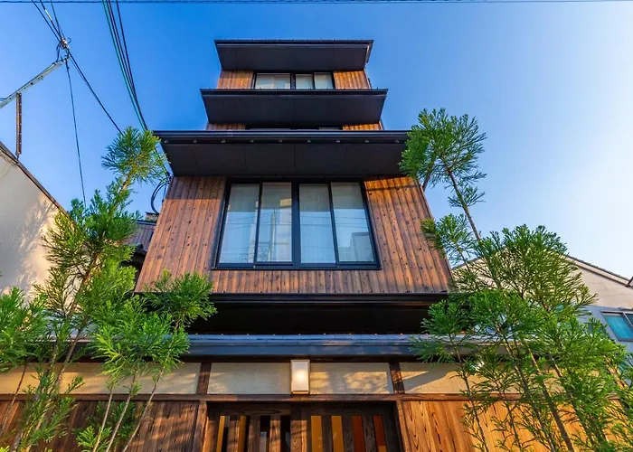 Karen Kyoto Higashiyama