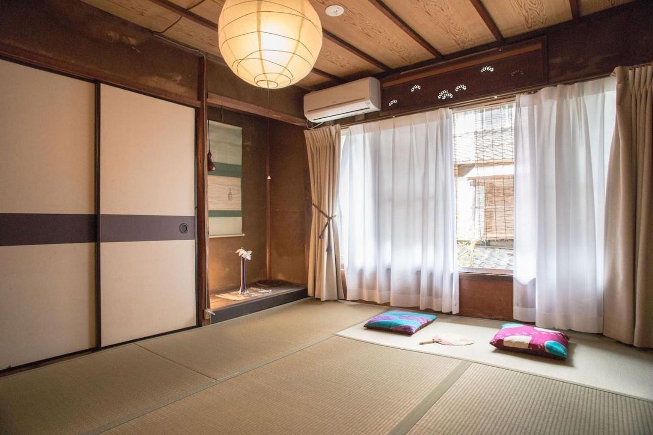 Kyomachiya Of 100 Years In Age Japanese Style * Kyoto
