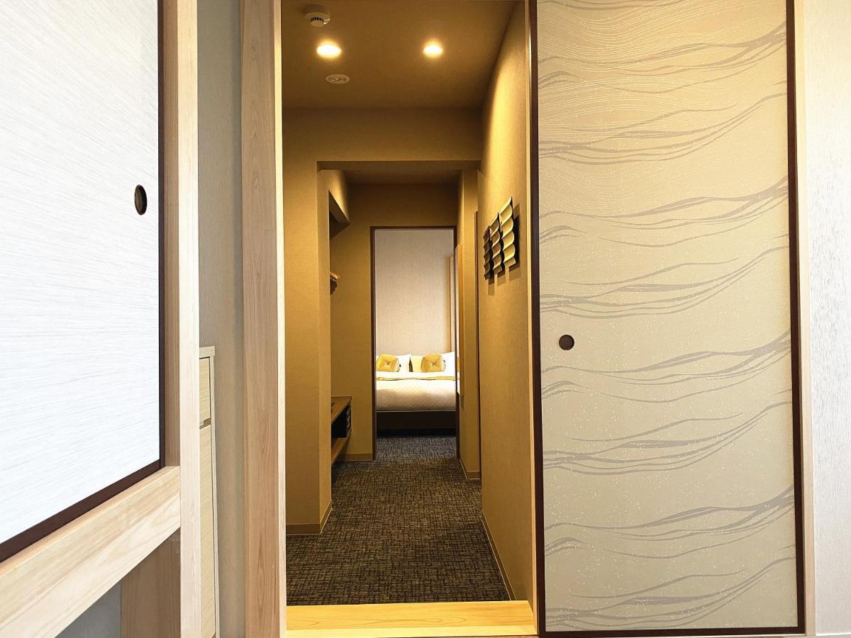 Madoka Station West Hotel 3*