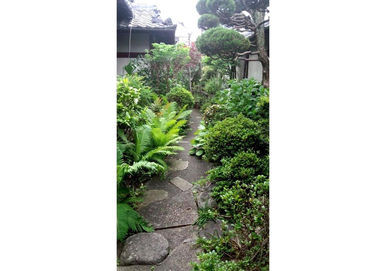 - House / Vacation 5762 Guest house *